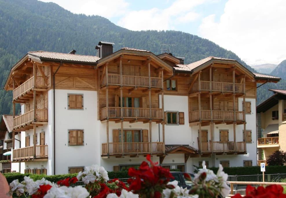 Lovely Apt In Pinzolo Val Rendena 7 Exterior photo