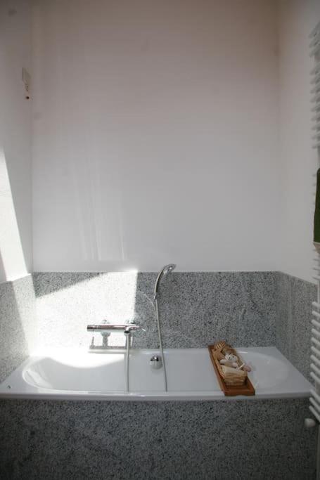 Lovely Apt In Pinzolo Val Rendena 7 Exterior photo