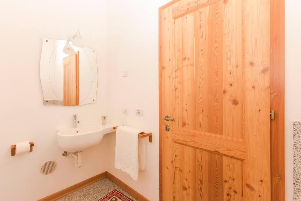 Lovely Apt In Pinzolo Val Rendena 7 Exterior photo